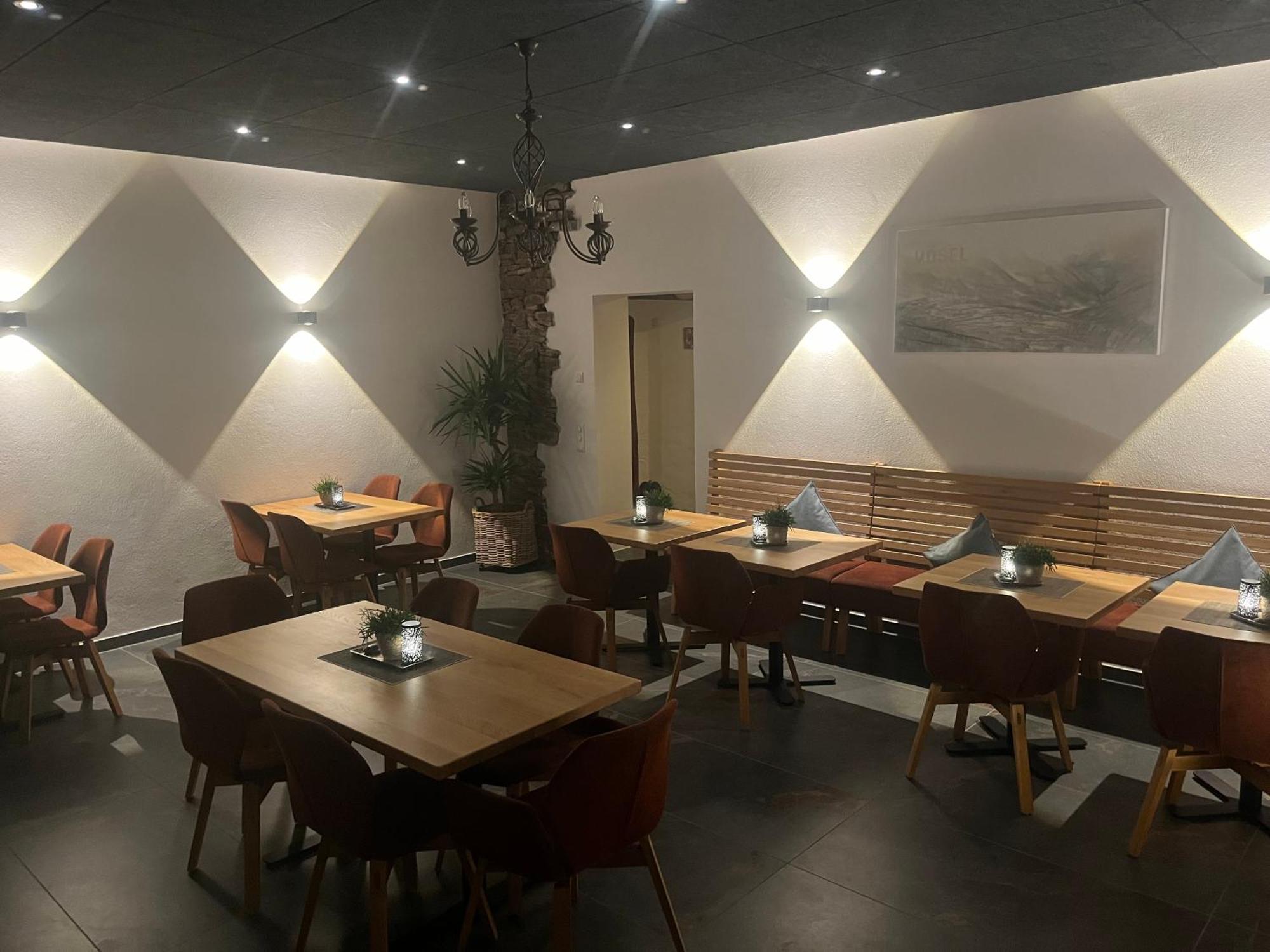 Wein- Und Gaestehaus M. Bai Mesenich Εξωτερικό φωτογραφία